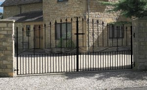 Picture of Metal Gates